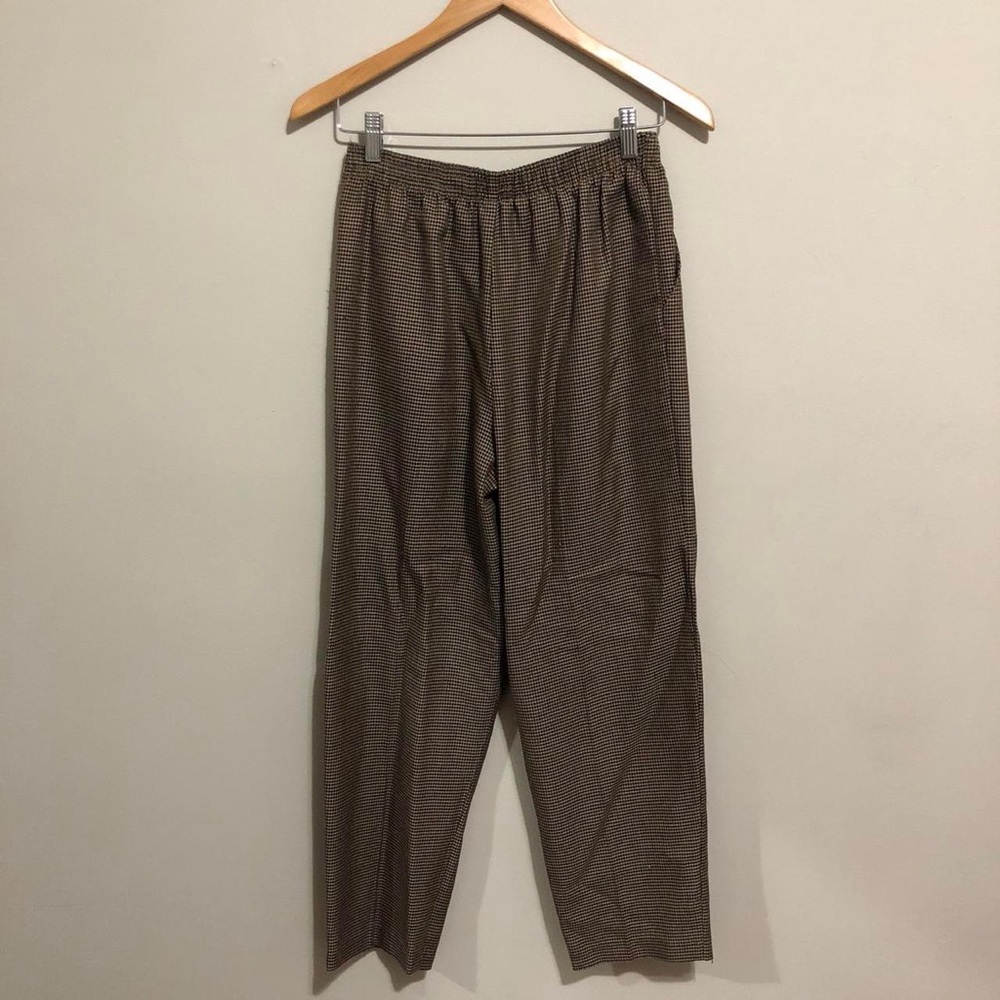 Late 90s inspired pattern brown high waisted pants 📹